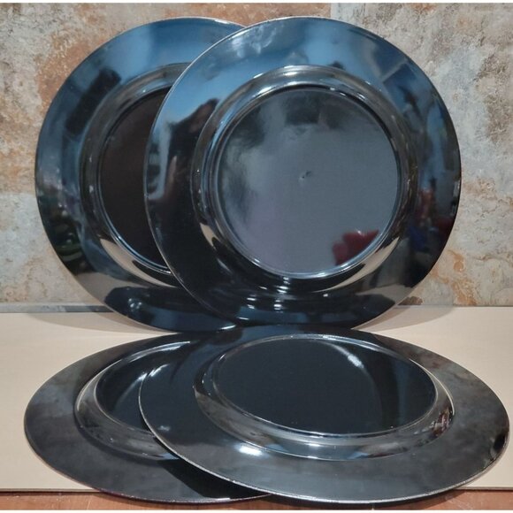 Linens N Things Set of 4 Red Charger Plates - Picture 5 of 8